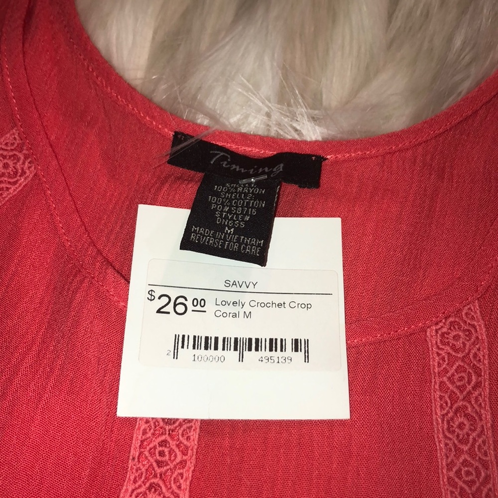 🌺Coral Crochet Crop Top, NWT - Picture 3 of 3